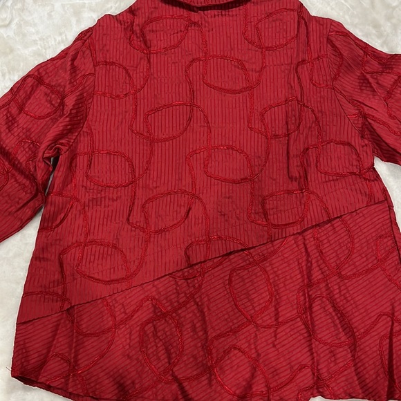 Looks like new! Nice red dress w appliques Medium - Picture 7 of 9